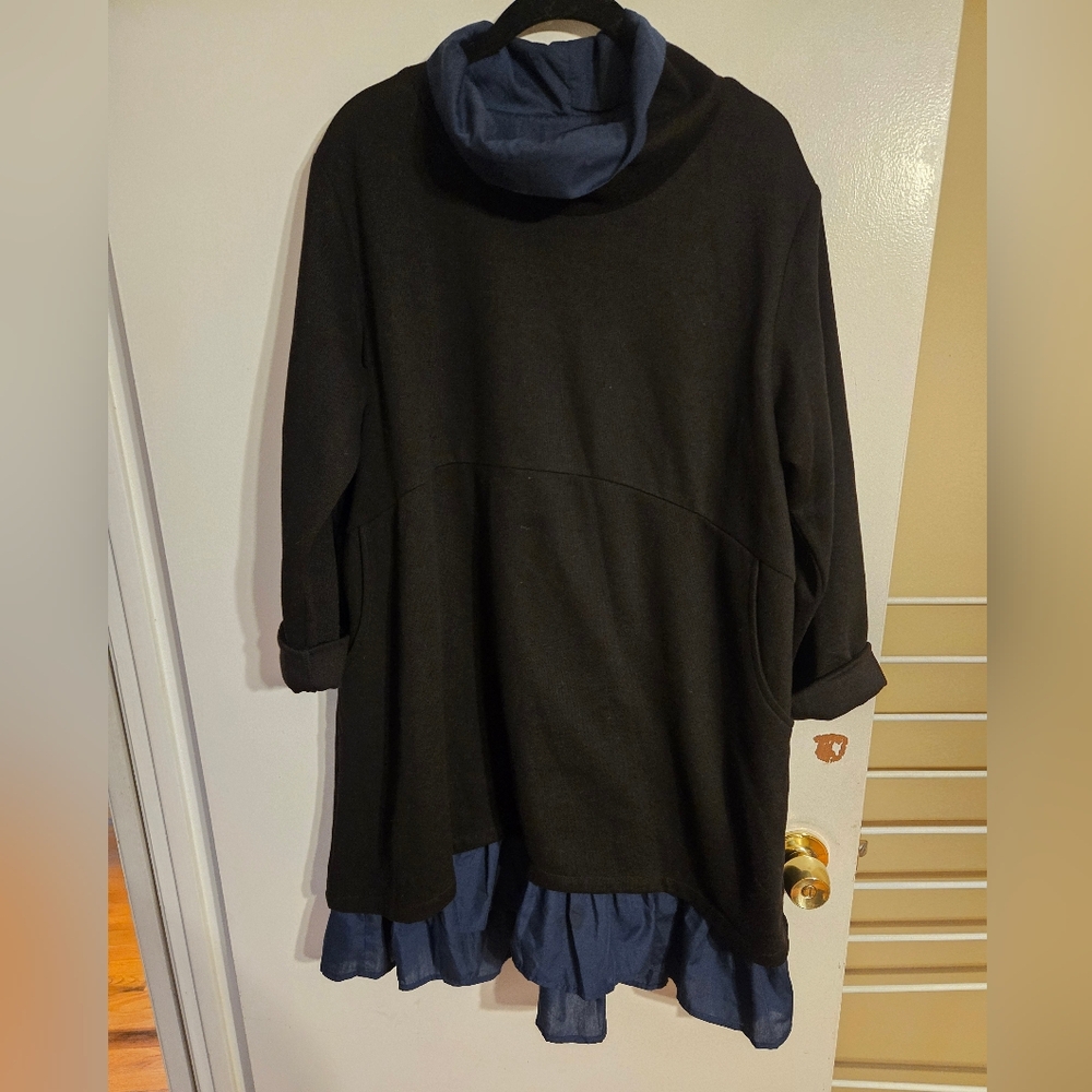 Minibee Sweater Dress
